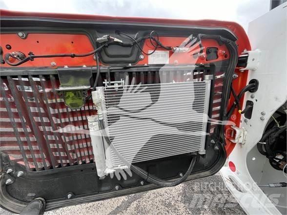 Bobcat T76 Mini Pale Gommate