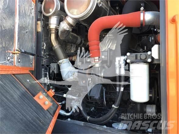 Doosan DL300 Pale gommate