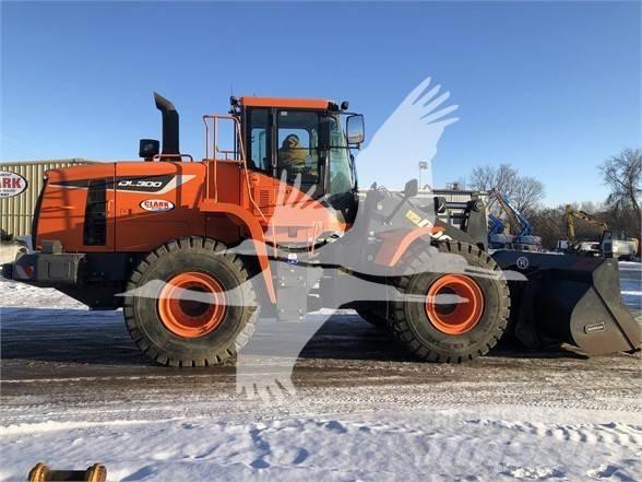 Doosan DL300 Pale gommate