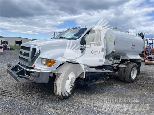 Ford F750 XL Autocisterne