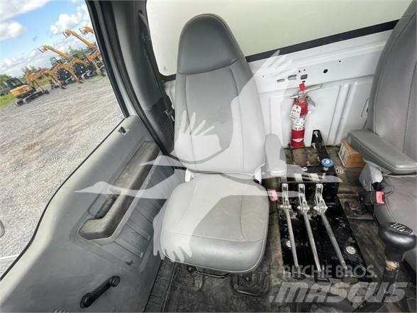 Ford F750 XL Autocisterne