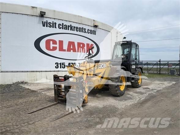 JCB 535-140 Sollevatori telescopici