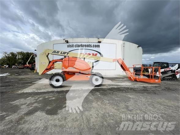 JLG 600AJ Piattaforme a braccio articolato