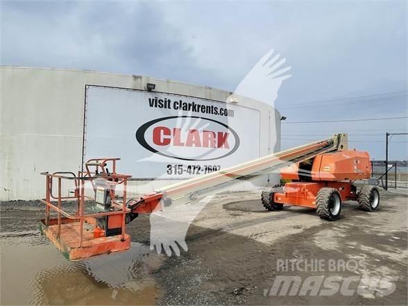 JLG 800S Piattaforme a braccio telescopico
