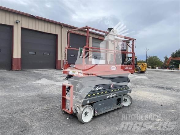 SkyJack SJ3226 Piattaforme a pantografo