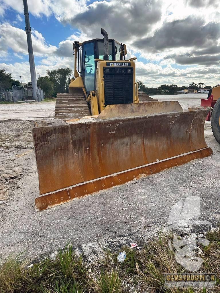 CAT D 6 N Dozer cingolati
