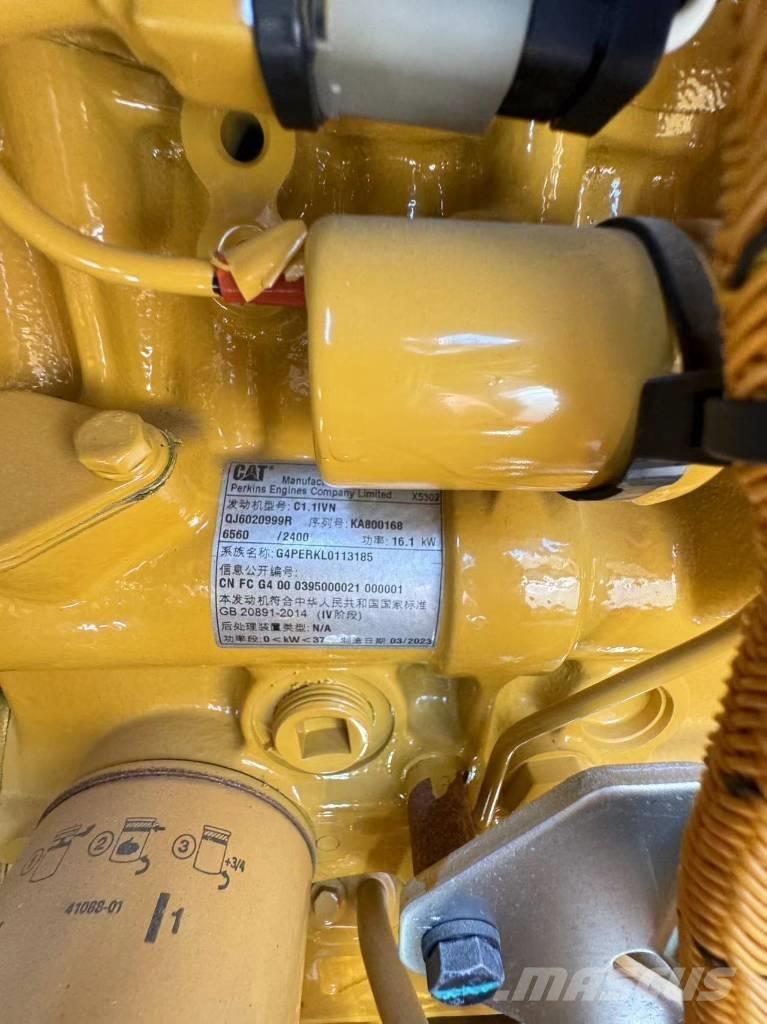 CAT 302 Miniescavatori