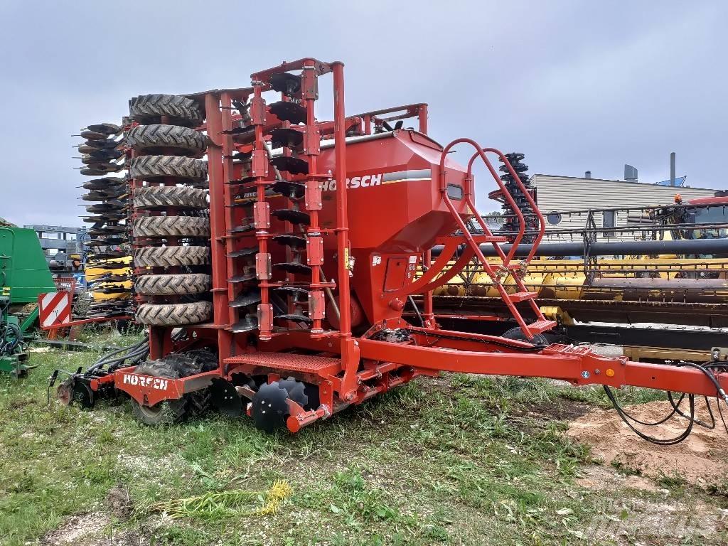 Horsch Pronto 8 DC Perforatrici