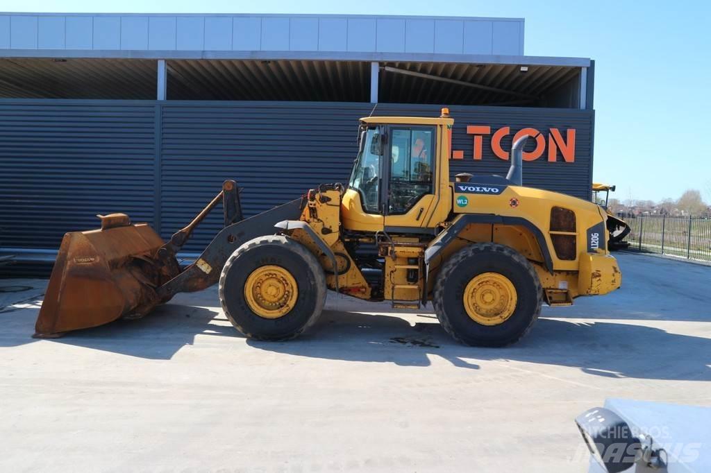 Volvo L120G Pale gommate