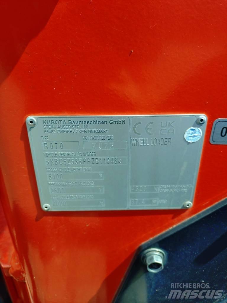 Kubota R 070 Pale gommate