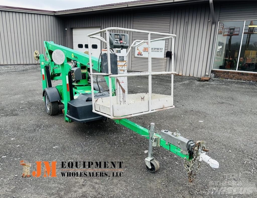 JLG T 350 Piattaforme aeree su rimorchio