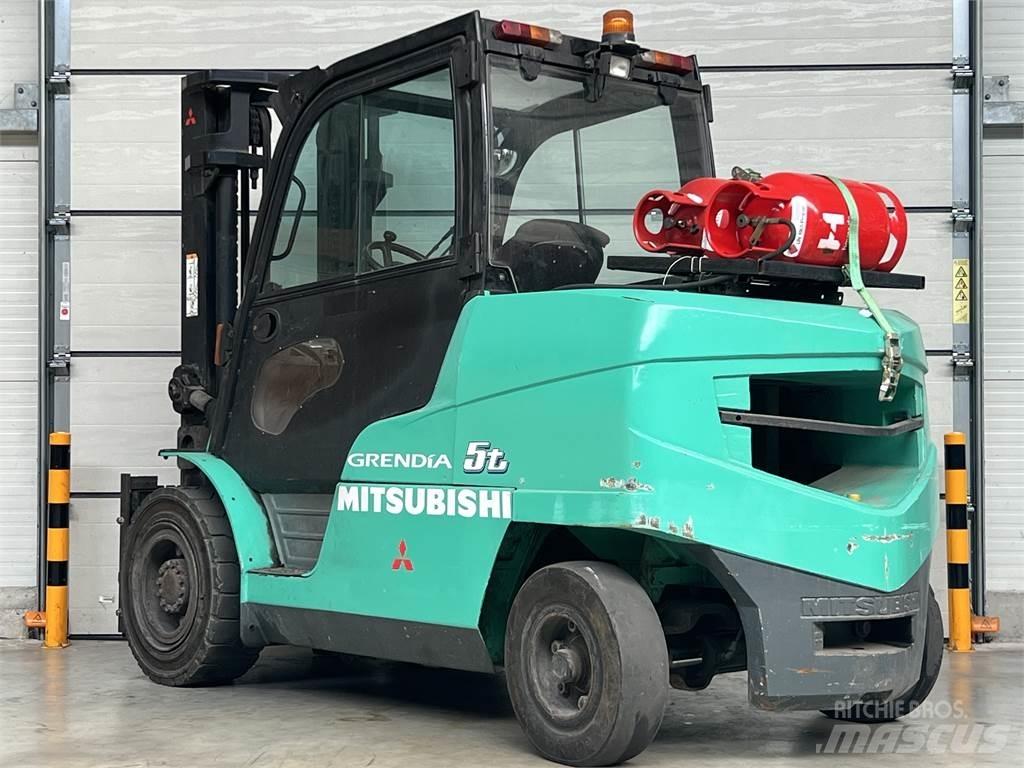 Mitsubishi FG 55 N Carrelli elevatori GPL