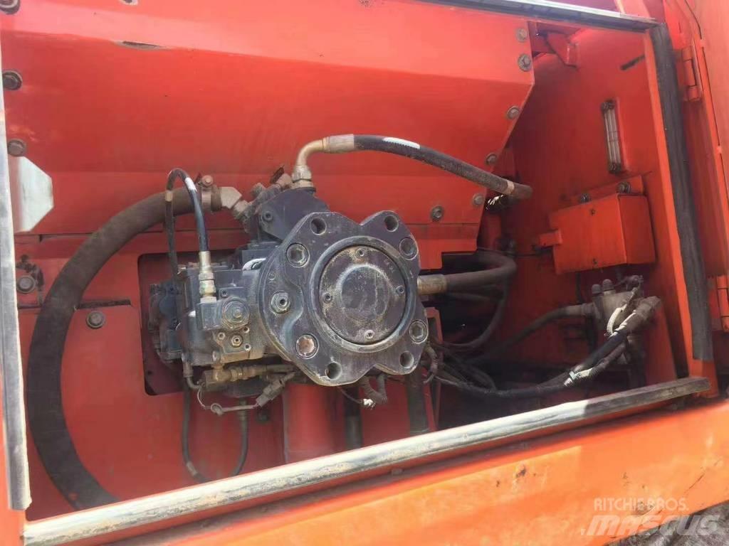 Hitachi ZX 210 Escavatori cingolati