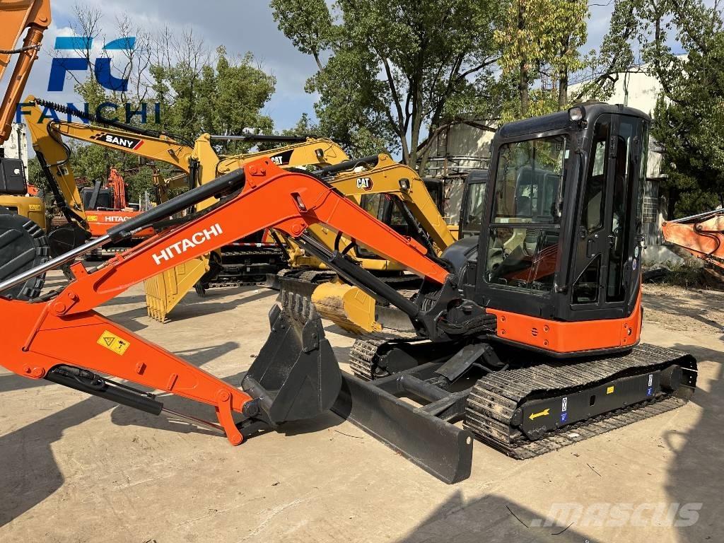 Hitachi Zaxis UR50 Miniescavatori