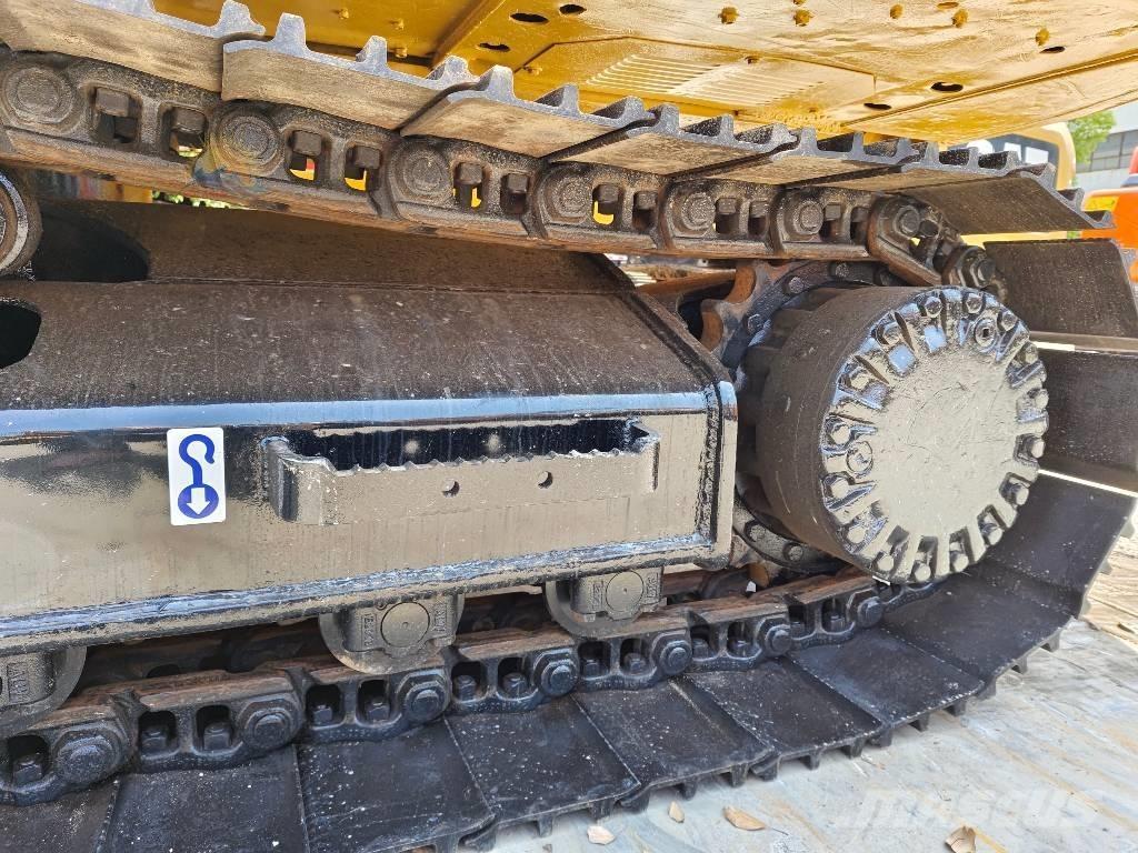 CAT 320 D Escavatori cingolati