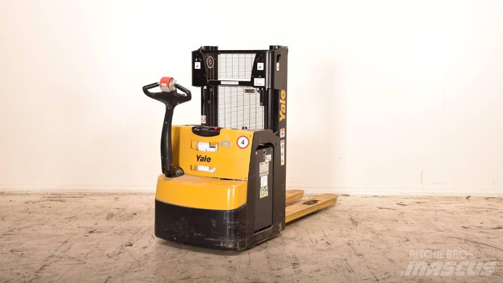 Yale MS 14 AC Transpallet uomo a terra