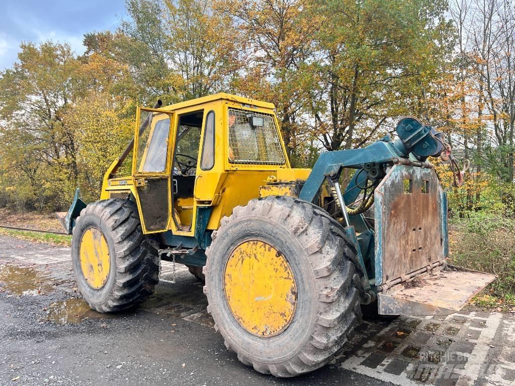 HSM 906 Altri mezzi forestali