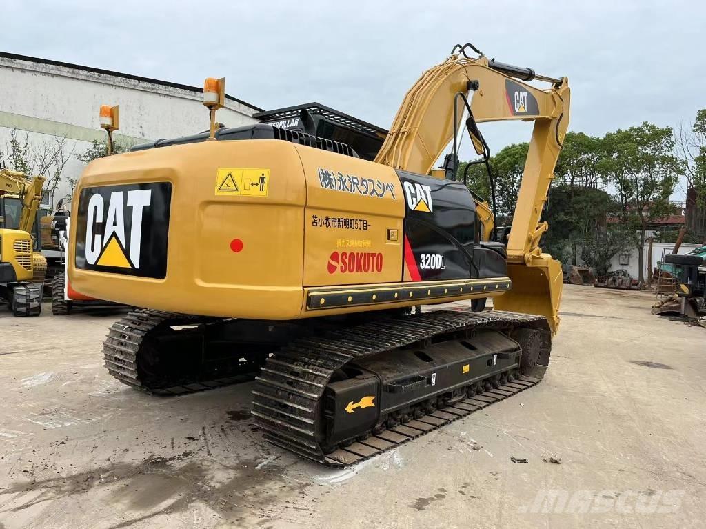 CAT 320 D L Escavatori cingolati