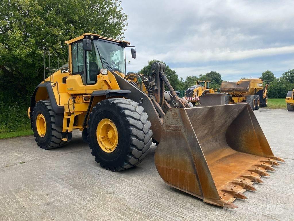 Volvo L 150 H Pale gommate