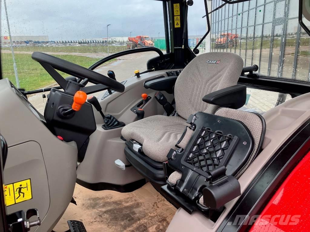 Case IH Farmall 100A Trattori