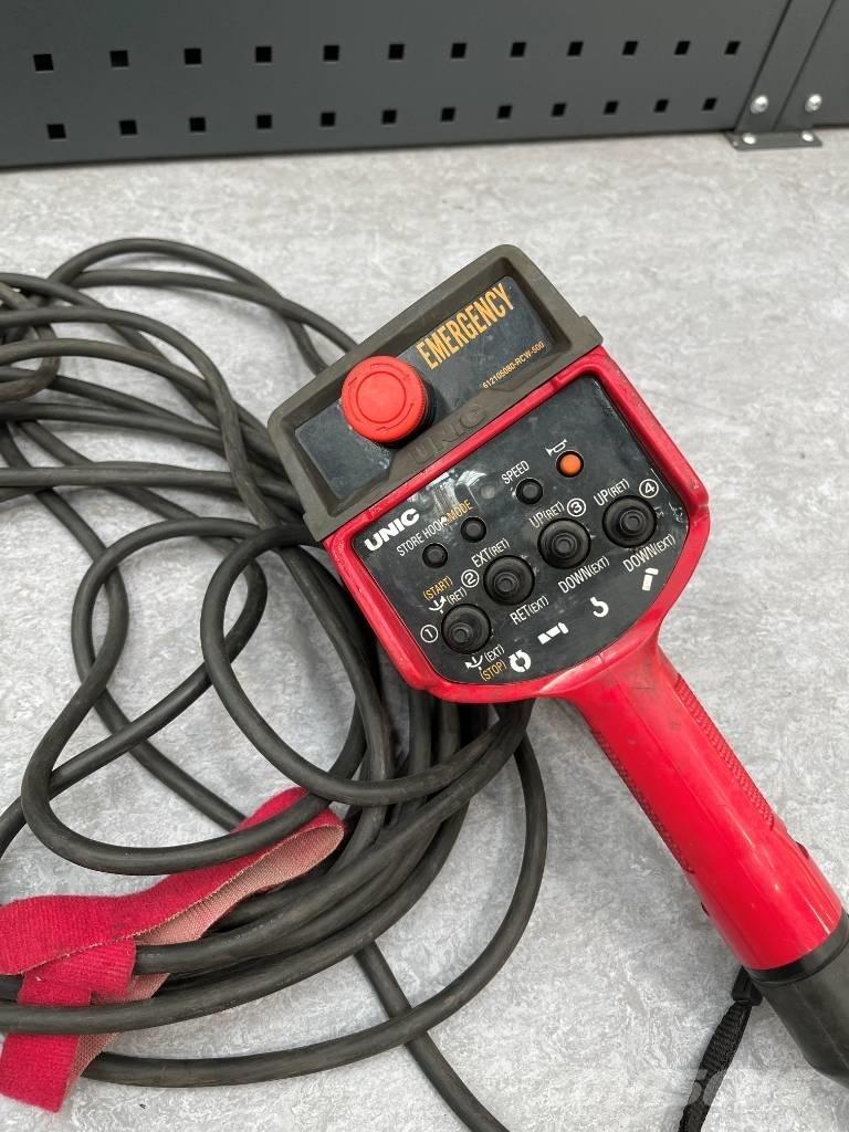 Unic URW 295 Mini gru