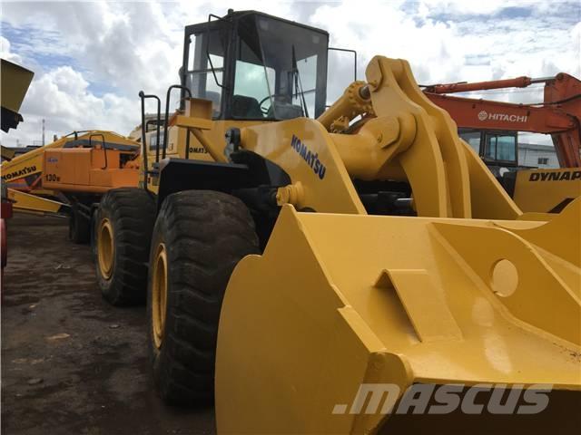 Komatsu WA 380 Pale gommate