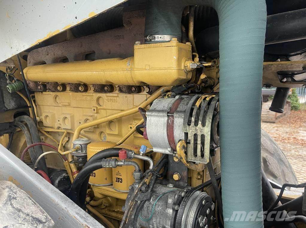 CAT CS 663 E      2002 Rulli monotamburo