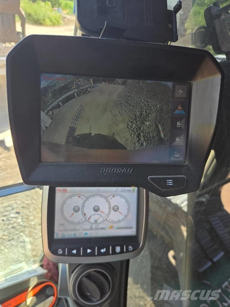 Doosan DX 300 LC-5 Escavatori cingolati