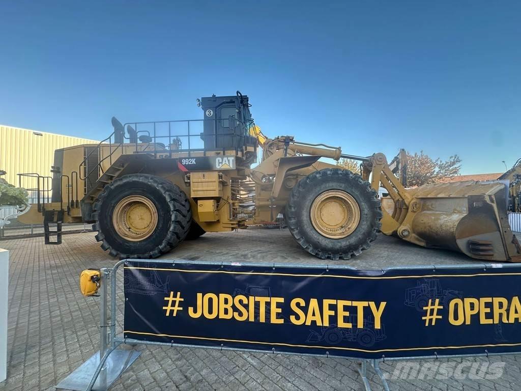 CAT 992K Pale gommate