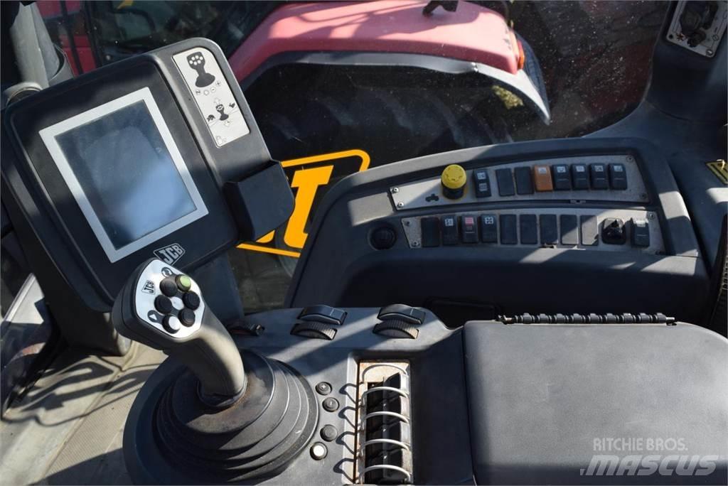 JCB Fastrac 8250 Trattori