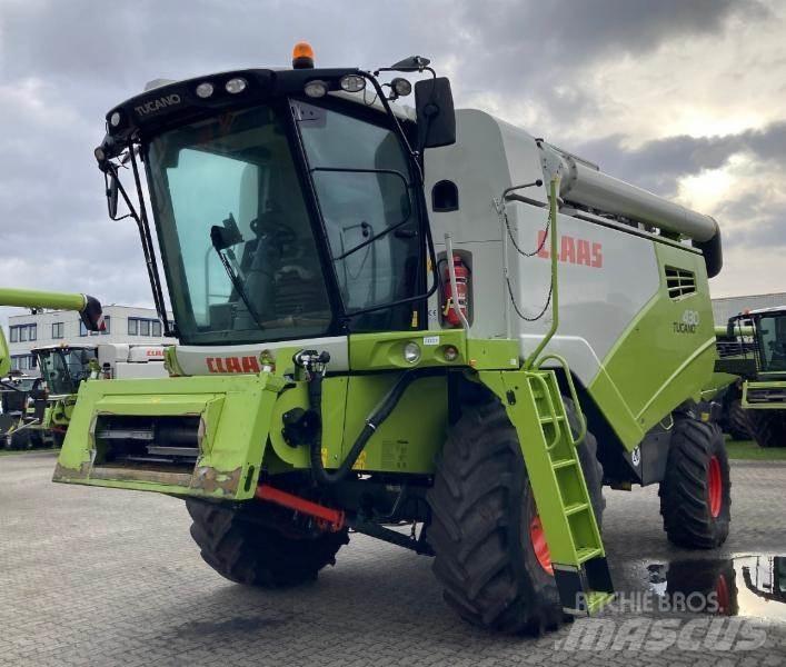 CLAAS TUCANO 430 Mietitrebbiatrici