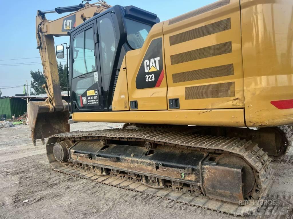 CAT 323 GC Escavatori cingolati