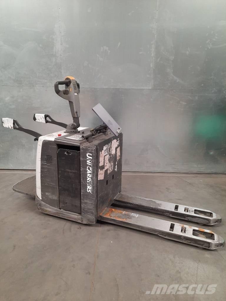 UniCarriers 200PMR Carrelli elevatori bassi a piattaforma