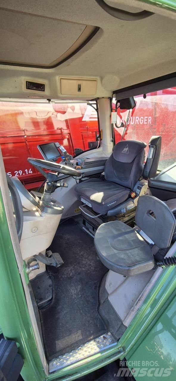 Fendt 828 Vario Trattori