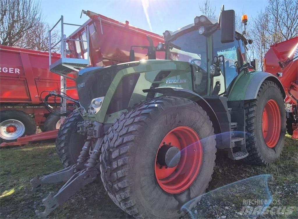 Fendt 828 Vario Trattori