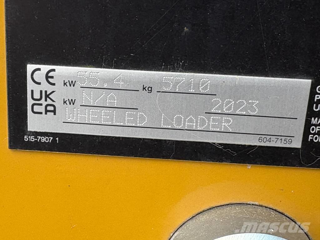 CAT 906 Pale gommate