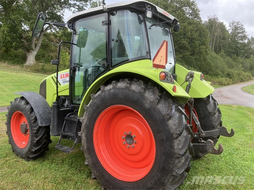 CLAAS Arion 410 Trattori