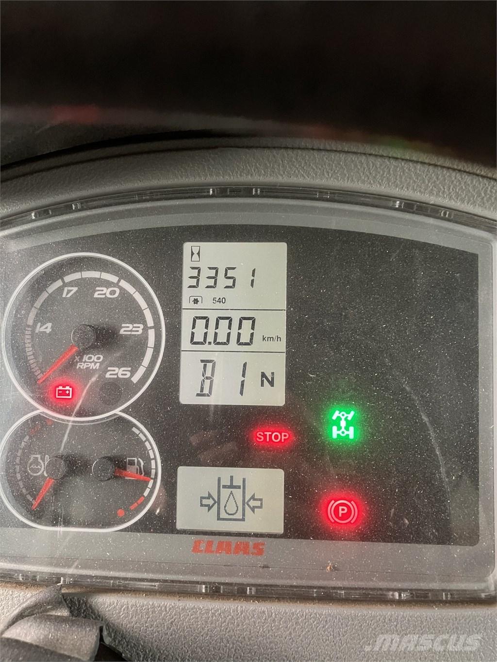 CLAAS Arion 410 Trattori