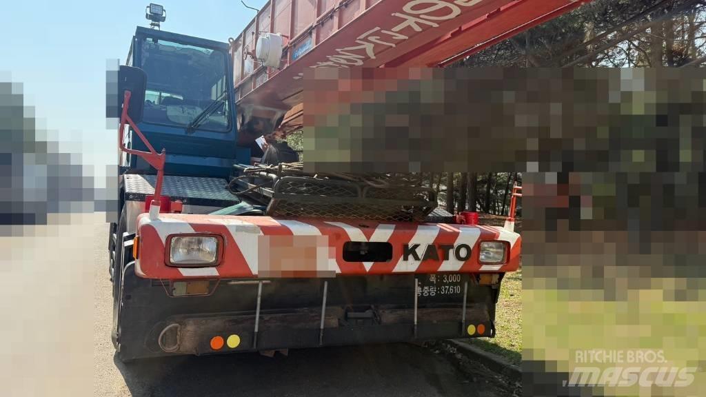 Kato SS 500 Gru per terreni difficili