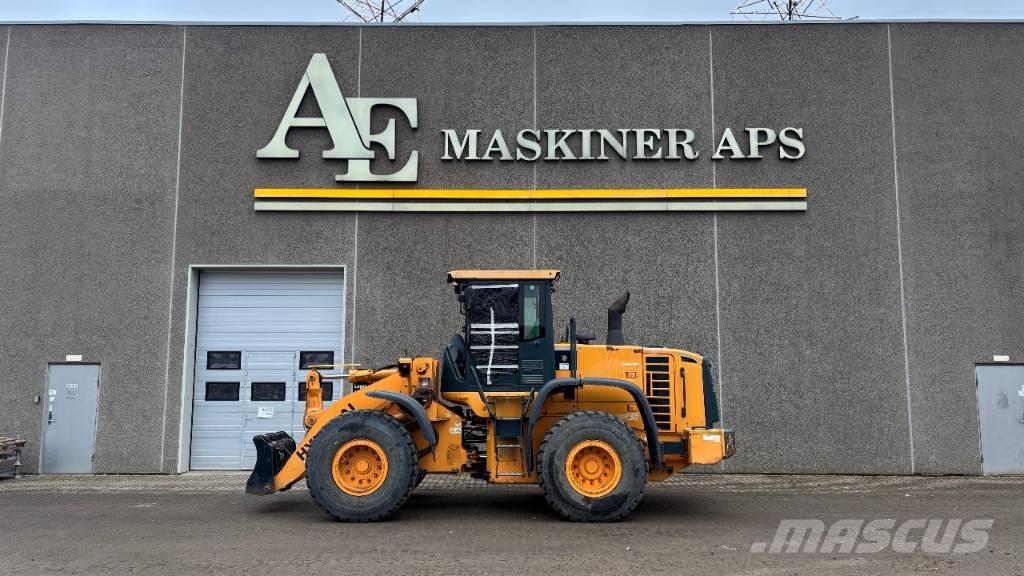 Hyundai HL 757-9 Pale gommate