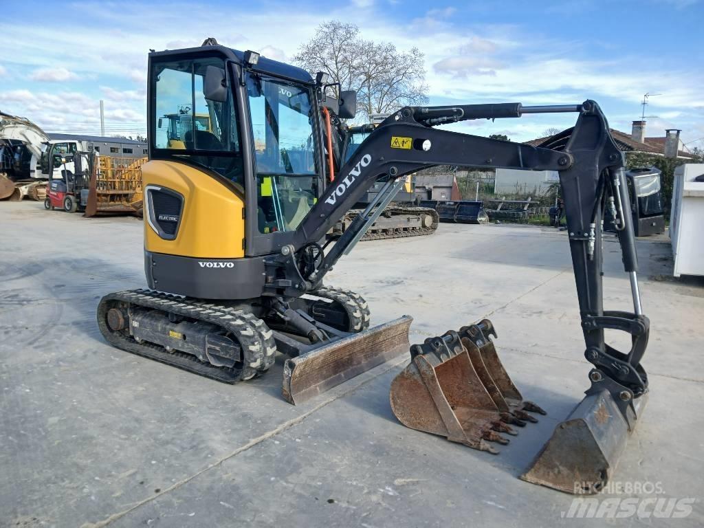 Volvo JECR25D Miniescavatori