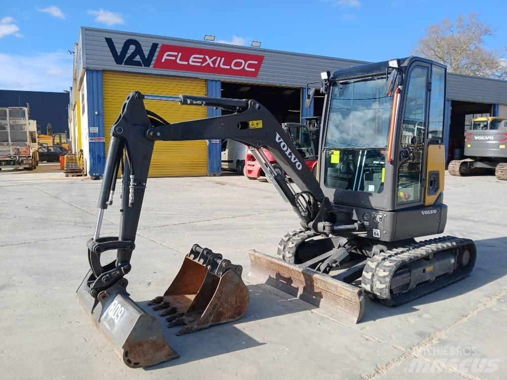 Volvo JECR25D Miniescavatori