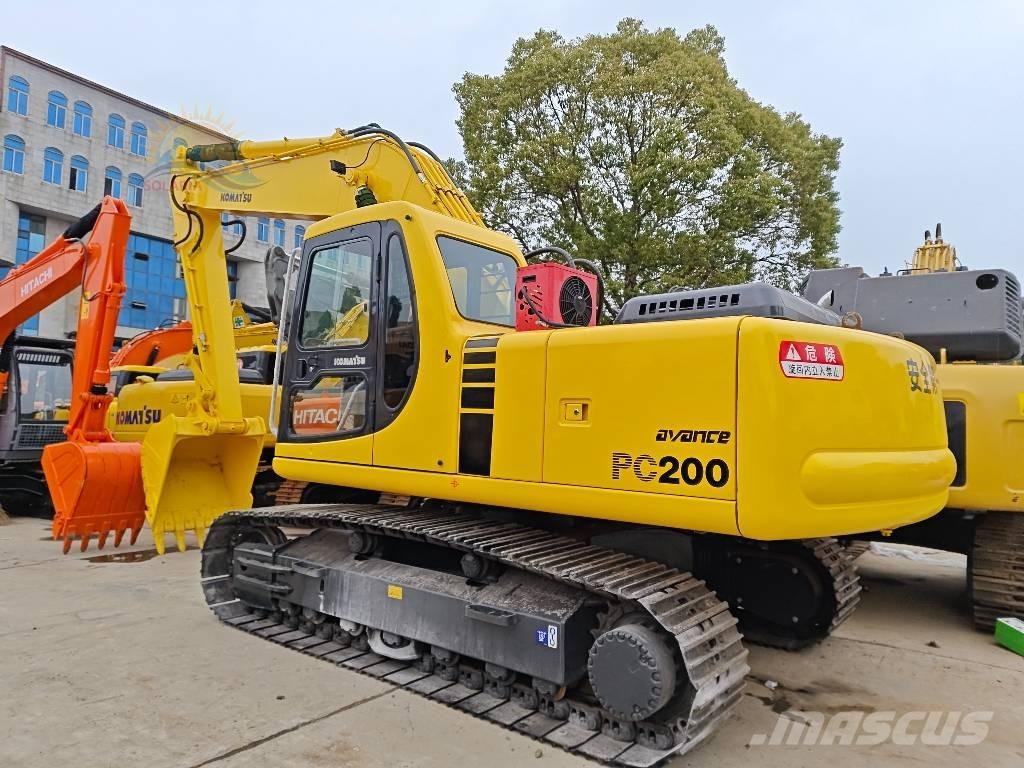Komatsu PC 200-6 Escavatori cingolati