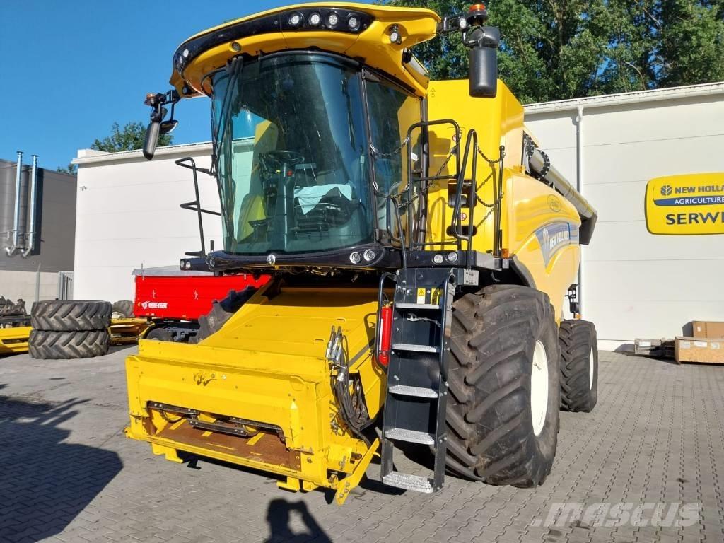 New Holland CX 8.90 Mietitrebbiatrici