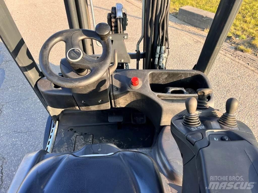 Linde E18L-02 Carrelli elevatori elettrici