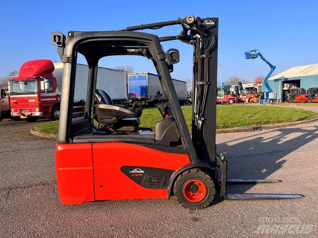 Linde E18L-02 Carrelli elevatori elettrici