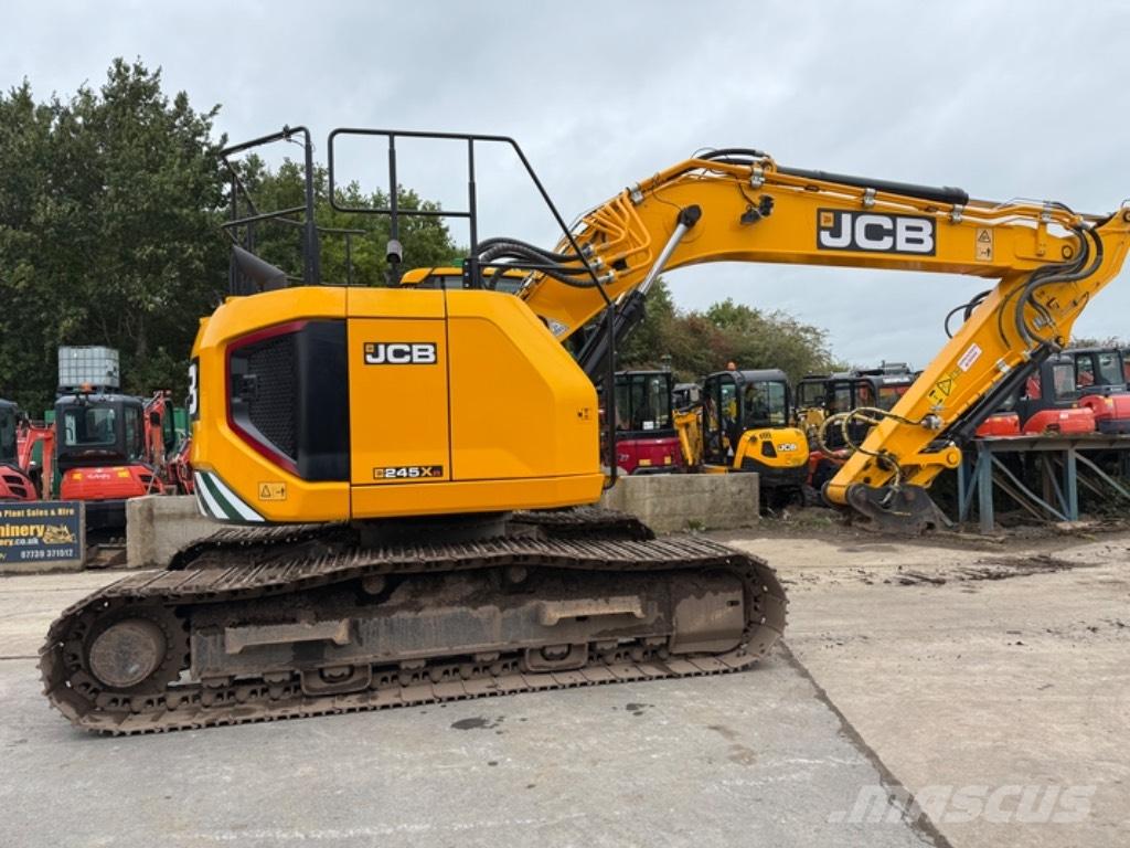 JCB 245 XR Escavatori cingolati