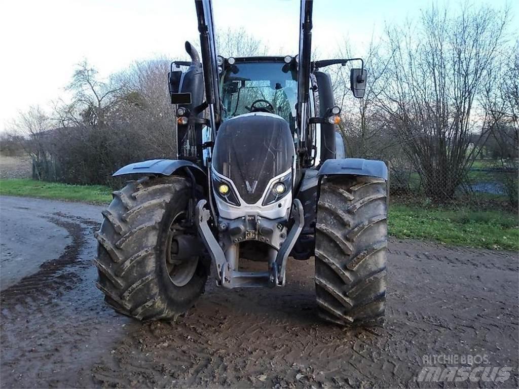 Valtra t 234 a Trattori