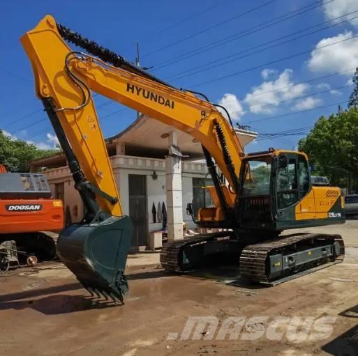Hyundai R220LC-9S Escavatori cingolati