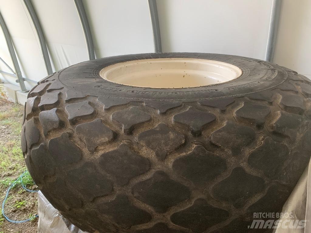 Trelleborg 23.1 26 Pneumatici, ruote e cerchioni